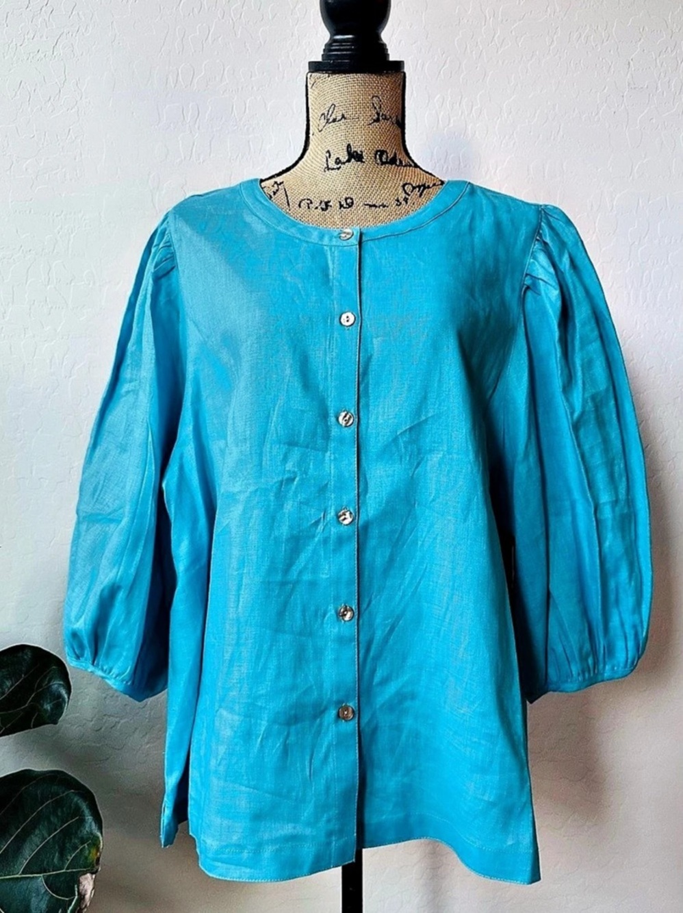 John Mark Essentials Linen Puff Sleeve Blouse in Blue Size 1X NWT